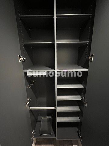 物件内観写真16　(大きなものも収納できそうです)