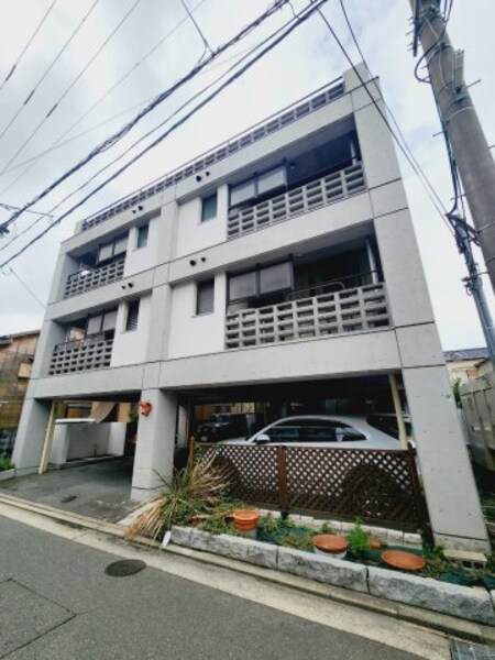 エオリアーナ外観写真