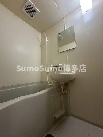 物件内観写真11　(お風呂です)