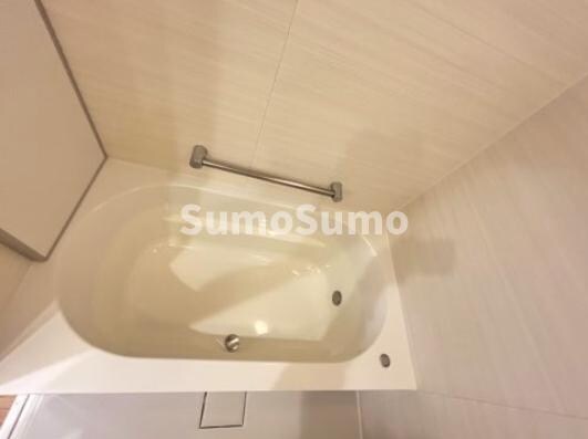 物件内観写真19　(日々の疲れを癒すお風呂付です)