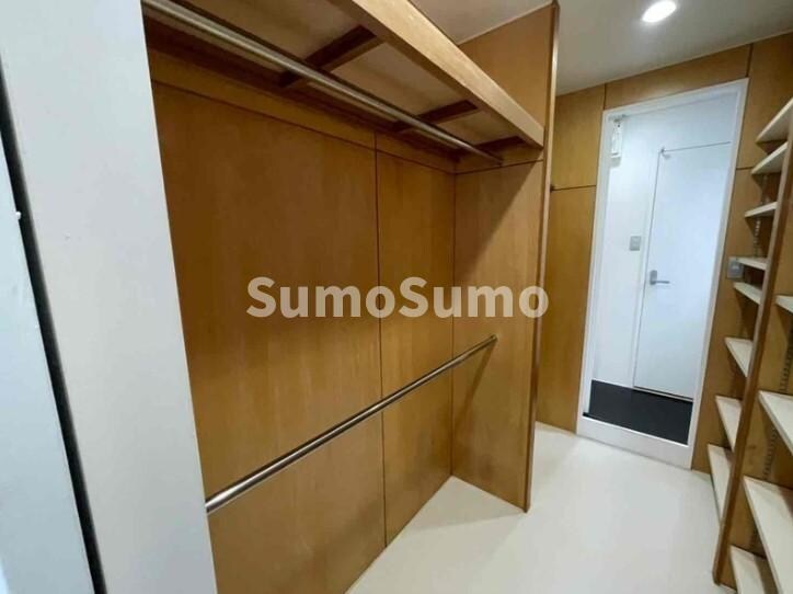 物件内観写真7　(収納のためのスペースです)