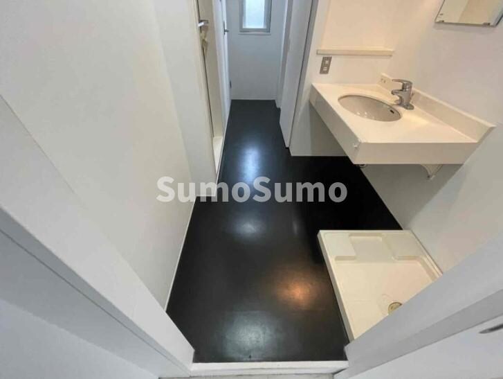 物件内観写真9　(使いやすい洗面所です)