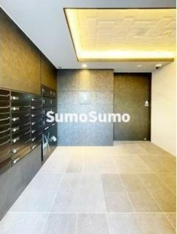 ロビー・ラウンジ(建物の内部です)