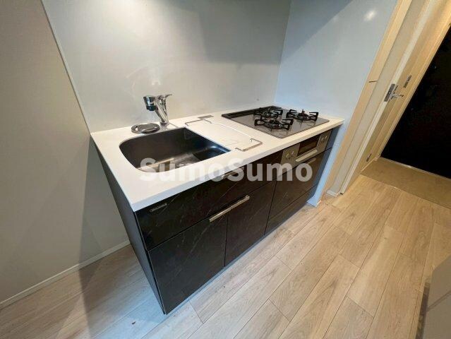 物件内観写真20　(コンパクトなキッチンで掃除もラクラク)