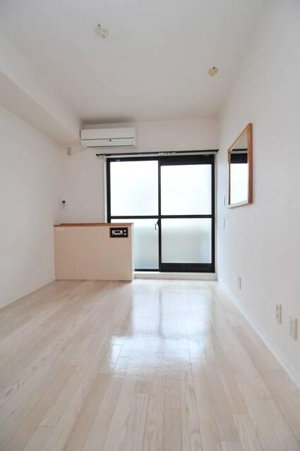 物件内観写真5　( )