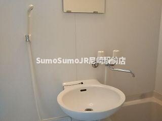 物件内観写真3　(忙しい朝には欠かせない洗面所です)