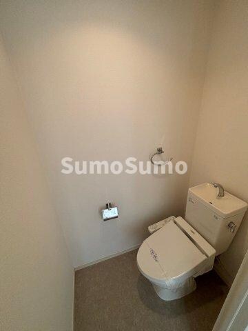 物件内観写真8　(コンパクトで使いやすいトイレです)