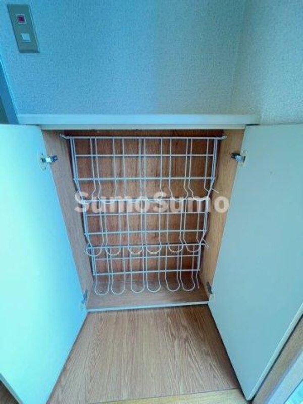 収納(便利な収納スペースです)