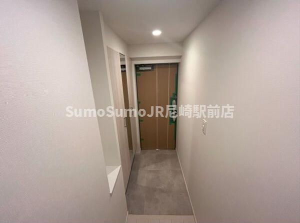 物件内観写真3　(毎日通る玄関はこちらです)