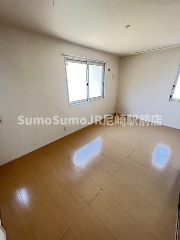 寝室(寝室です)