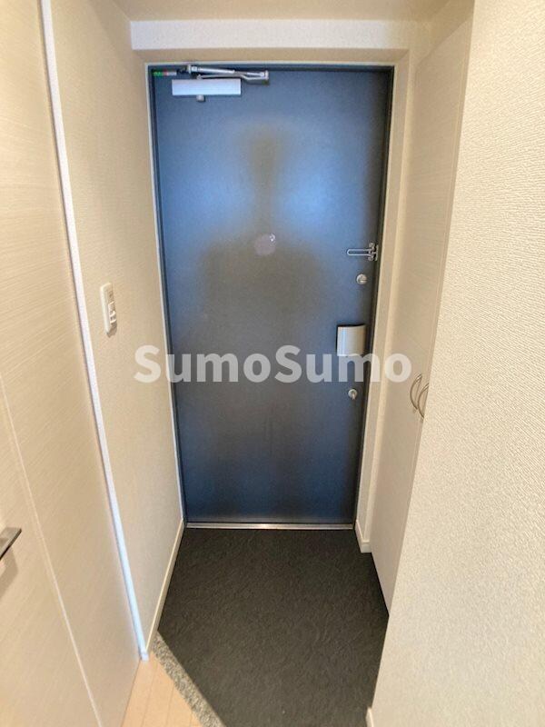 物件内観写真8　(きれいな玄関です)