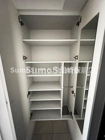 物件内観写真19　(十分な収納スペースがあります)