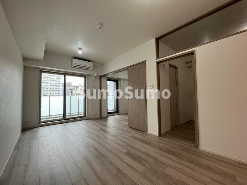 物件内観写真7　(おしゃれなリビングです)