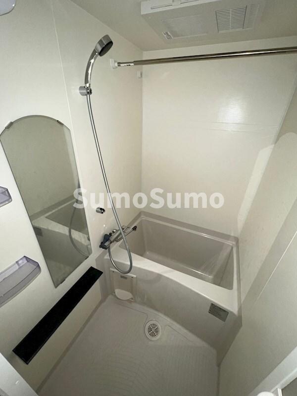 物件内観写真12　(コンパクトで使いやすいお風呂です)