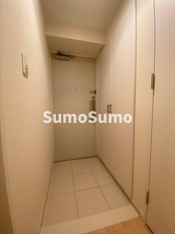 玄関(収納もある玄関です)