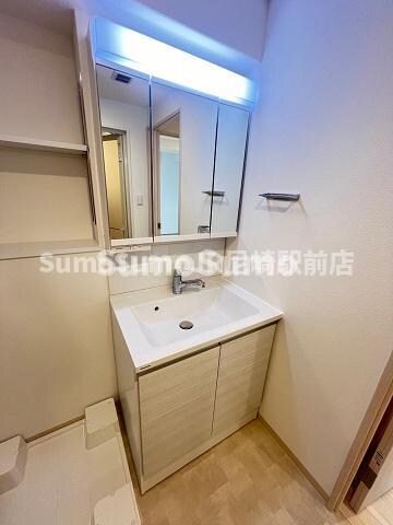 物件内観写真8　(独立洗面台です)