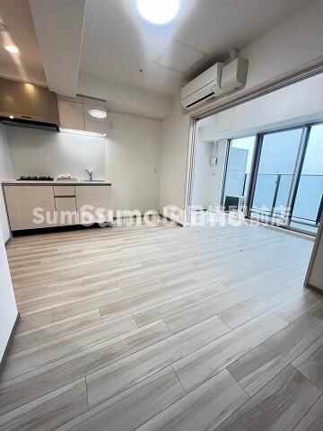 物件内観写真15　(使いやすいリビングです)