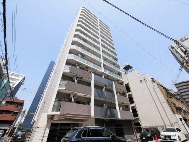 物件外観写真1　(落ち着いた雰囲気の外観です)