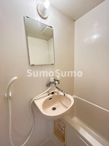 物件内観写真9　(脱衣スペースもあります)