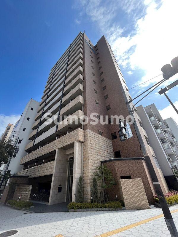 物件外観写真1　(おしゃれな外観です)