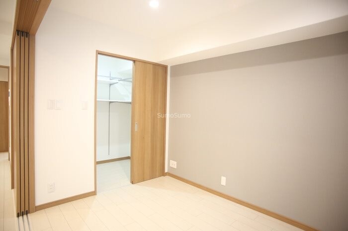 物件内観写真6　(ゆとりの広さです)