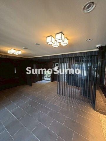 物件外観写真2　(毎日通るロビーはこのようになっています)