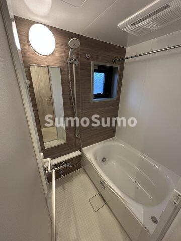 物件内観写真9　(コンパクトで使いやすいお風呂です)