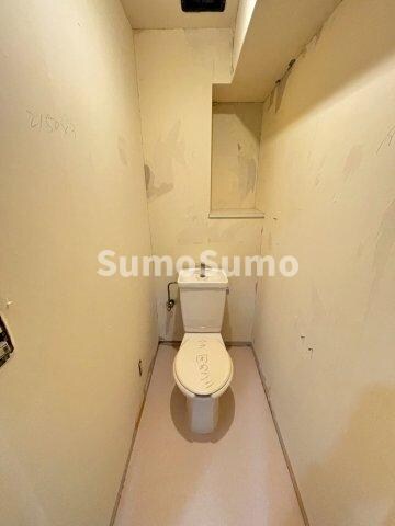 物件内観写真11　(シンプルで使いやすいトイレです)