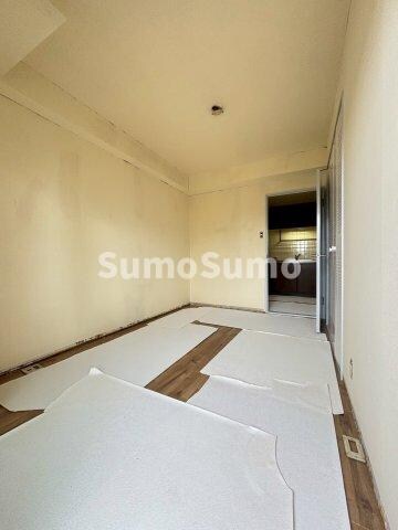 物件内観写真18　(居間です)