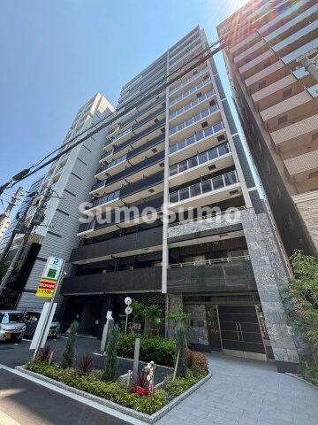 物件外観写真1　(外観もきれいです)