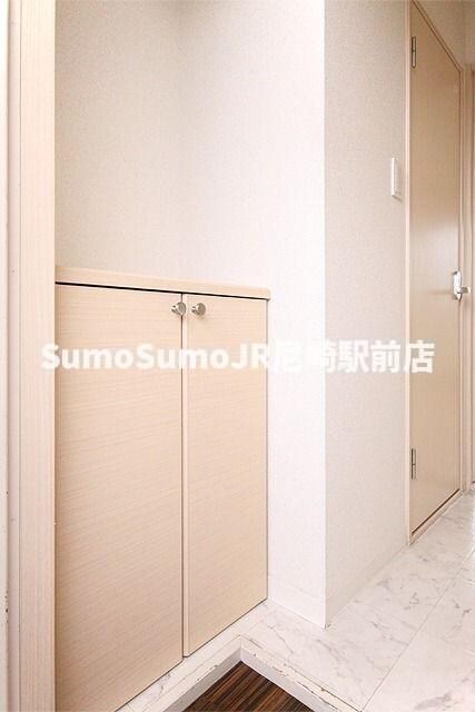 物件内観写真20　(収納豊富です)