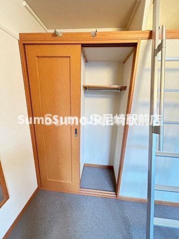 収納(こまごまとしたものを収納できそうですね)