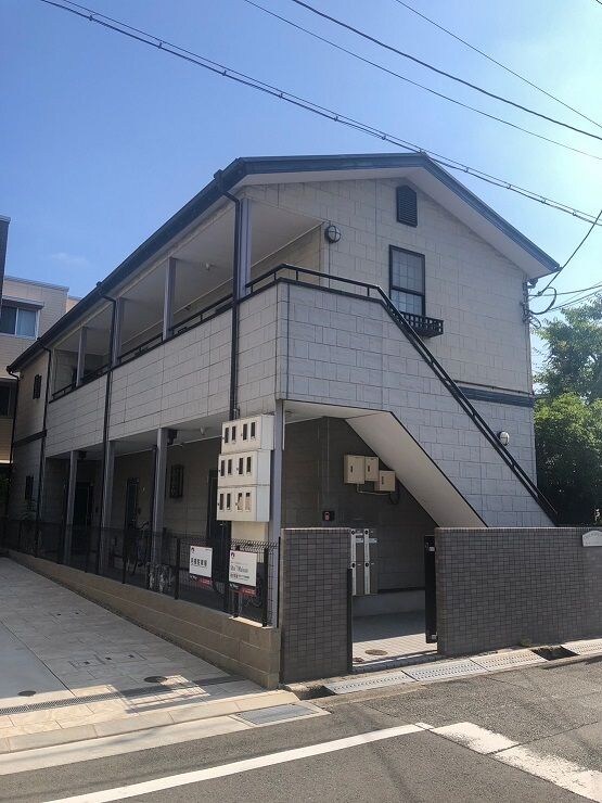 物件内観写真23　(落ち着いた雰囲気の外観です)