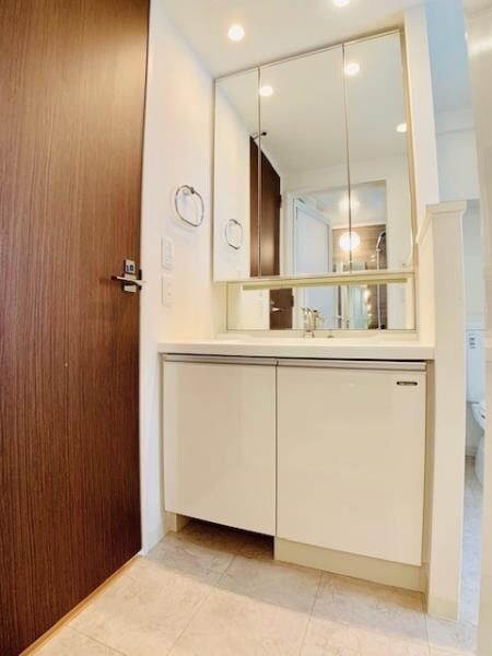 物件内観写真9　( )