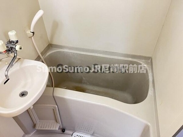 洗面・脱衣所(コンパクトで使いやすい洗面所)