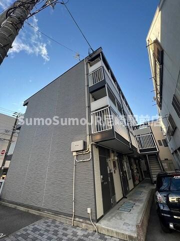 物件外観写真2　(おしゃれな外観です)