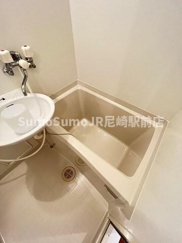 物件内観写真18　(お風呂です)