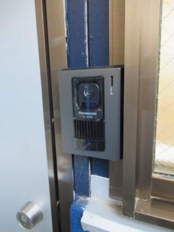 玄関(別号室の写真を使用しています )