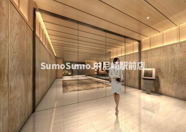 物件外観写真2　(清潔なエントランスです)