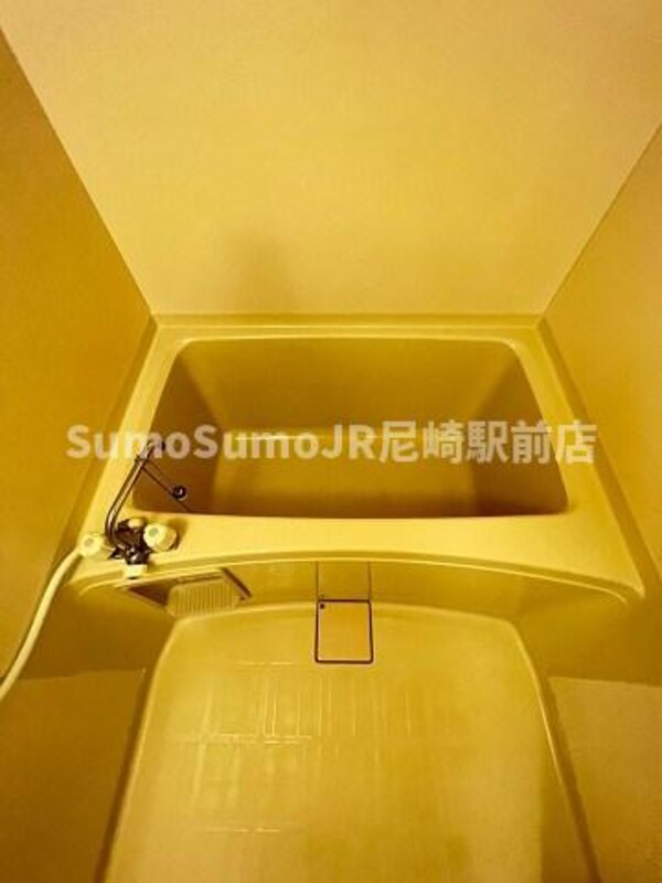 浴室(落ち着いた空間のお風呂です)