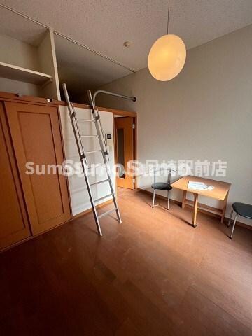 物件内観写真6　(リビングです)