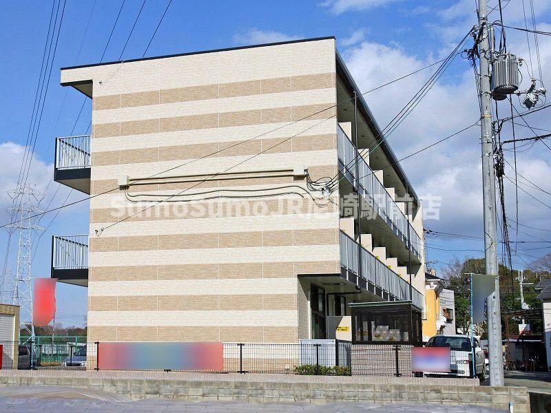 物件外観写真4　(建物外観を気になさる方へ、見た目の良い物件です)