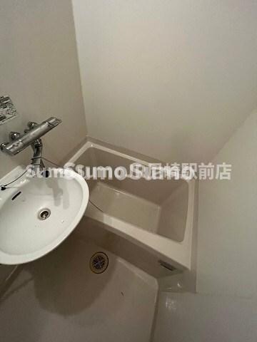 物件内観写真16　(コンパクトで使いやすいお風呂です)