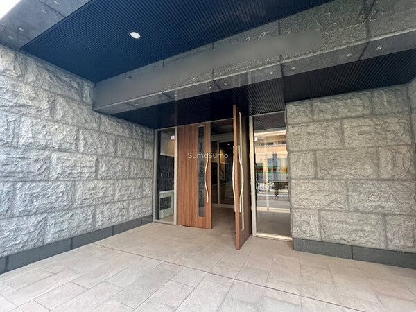 エントランス(エントランスです)