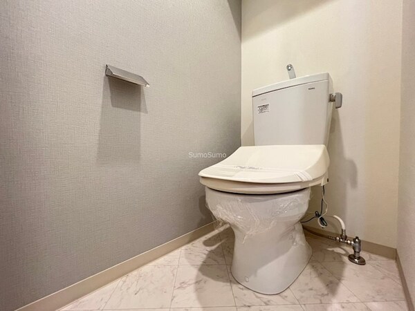 トイレ(ゆったりとした空間のトイレです)