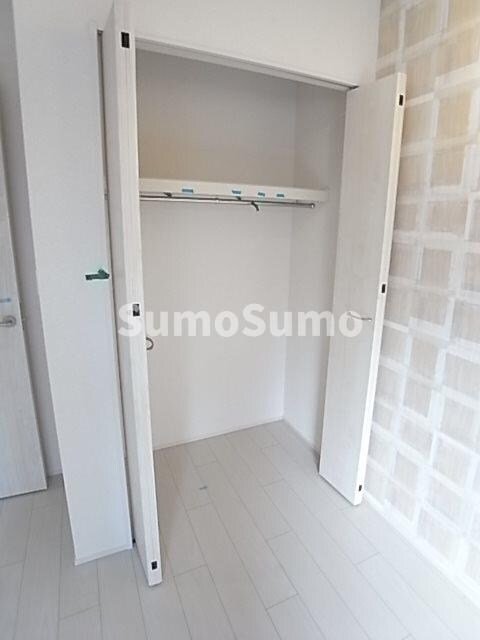 物件内観写真13　(収納豊富です)