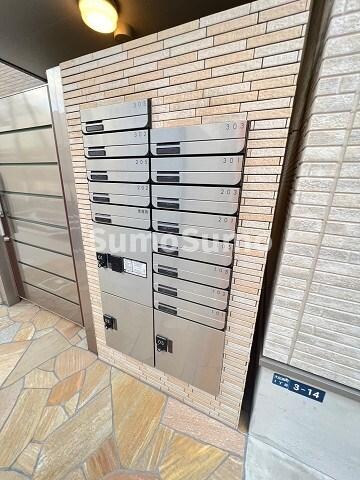 物件内観写真18　(便利な宅配ボックス完備♪)