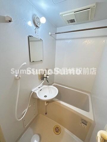 物件内観写真9　(お風呂で日々の疲れを落としましょう)