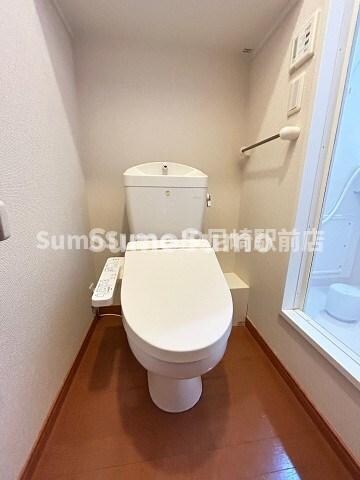 物件内観写真12　(清潔感のあるトイレです)