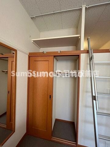 物件内観写真15　(専用の収納スペースです)